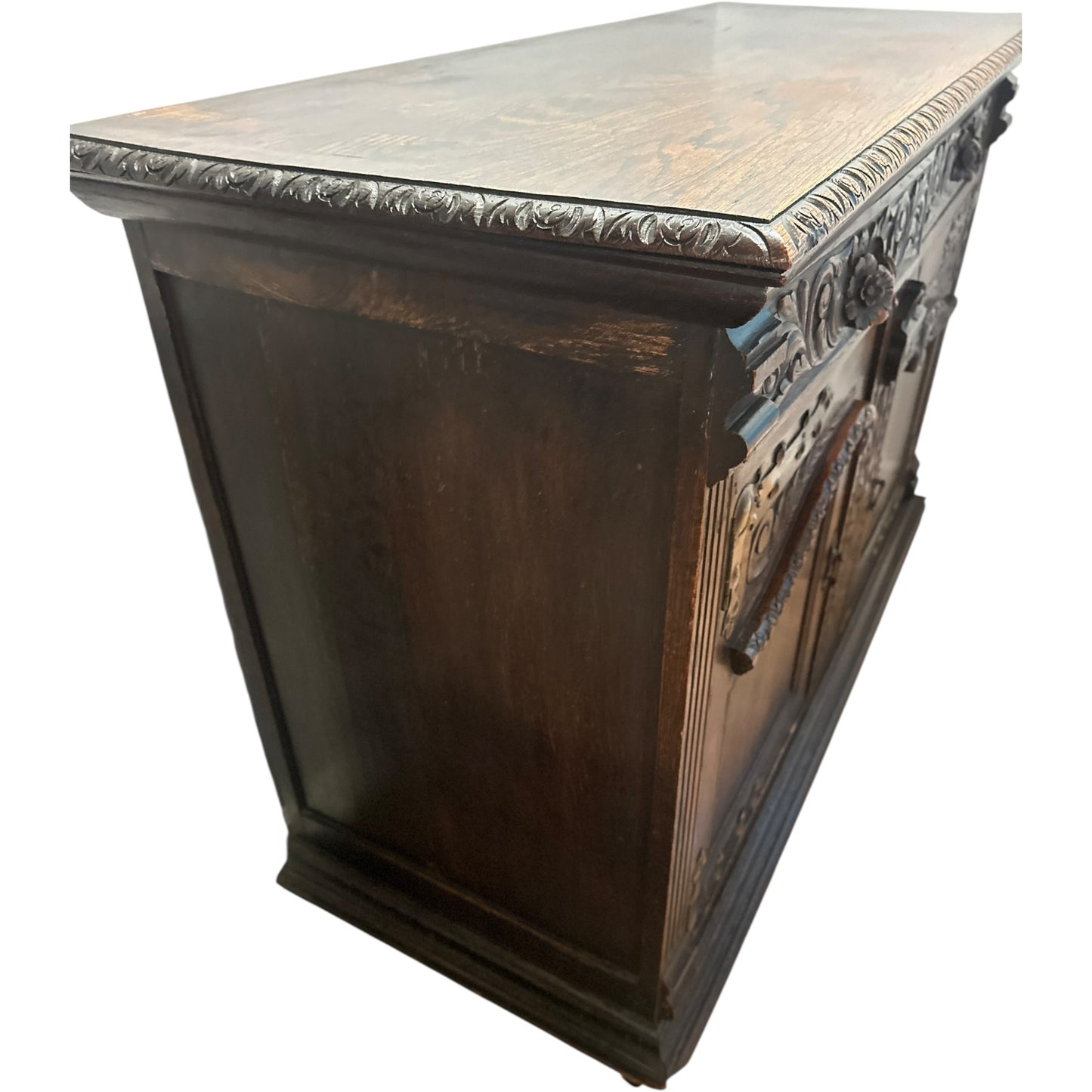 Late 18th Century Oak Carved Buffet