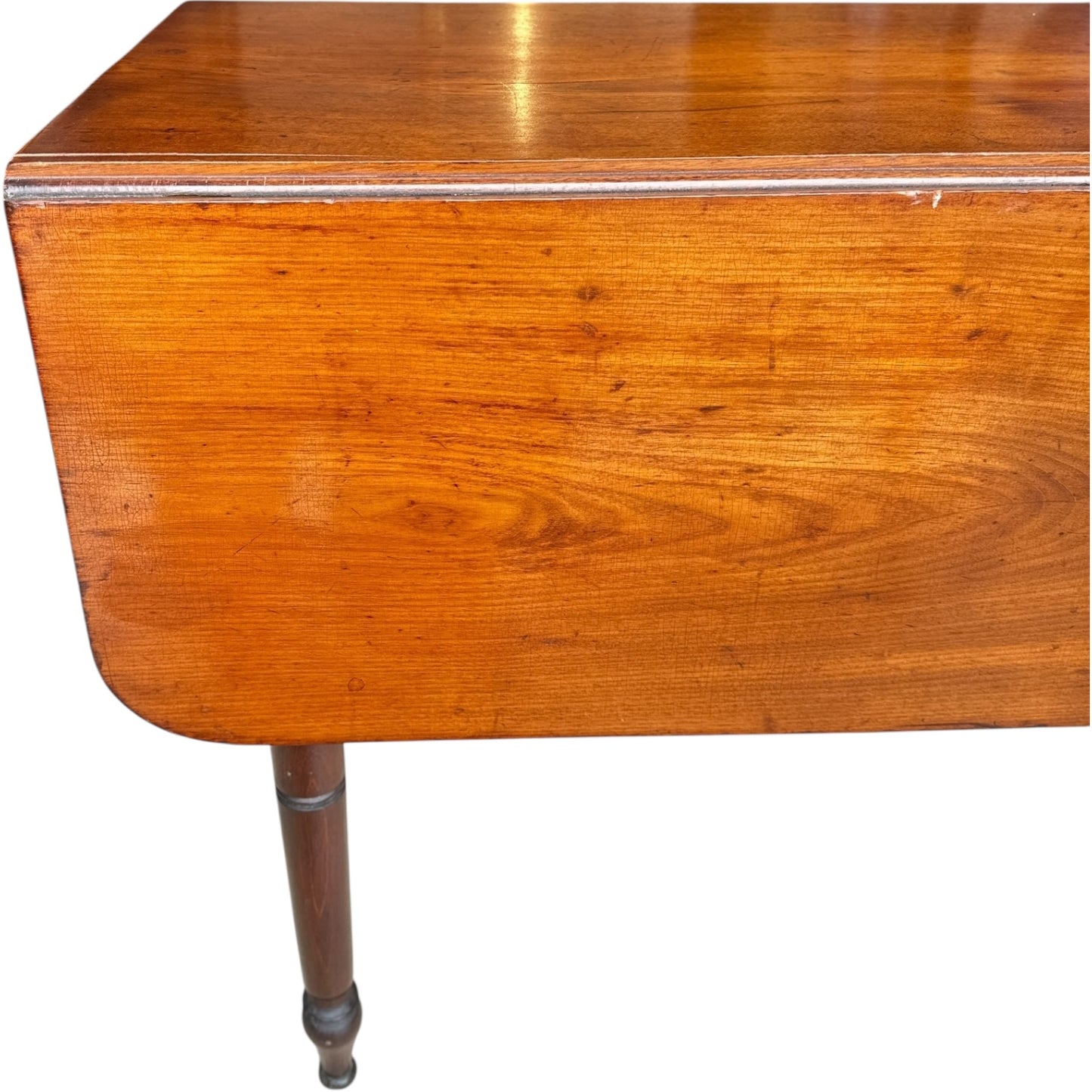 Antique Cherry Drop-Leaf Table with Turned Legs