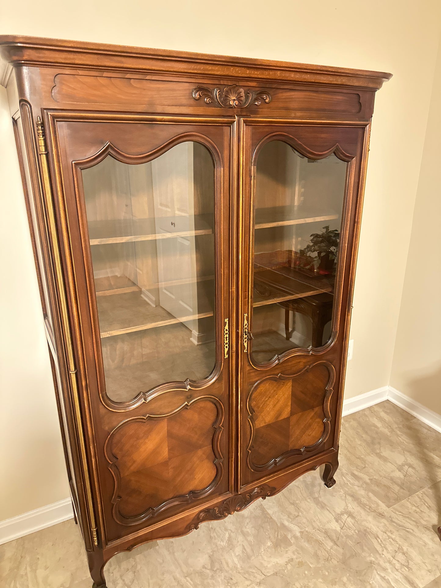 Antique French Louis XV Style Display Cabinet with Glass Doors