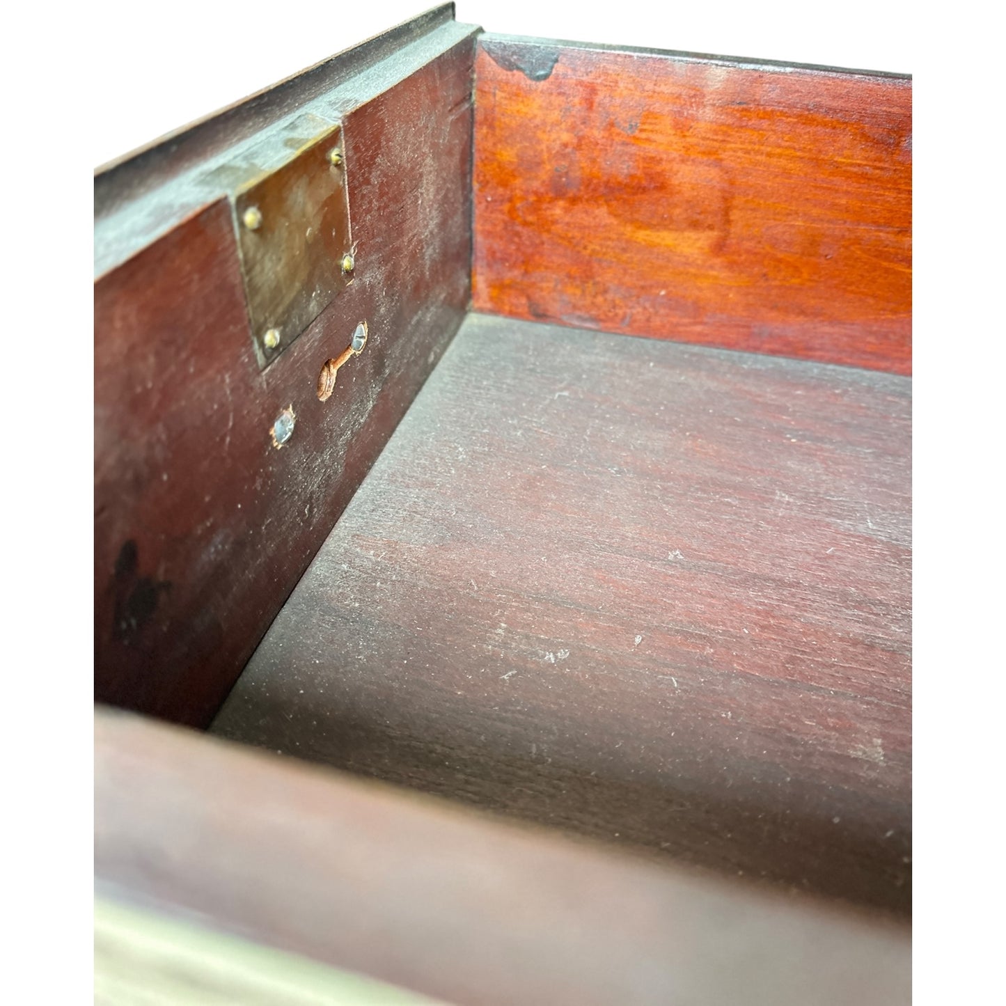 Chippendale-Style Mahogany Tall Chest with Shell Carving